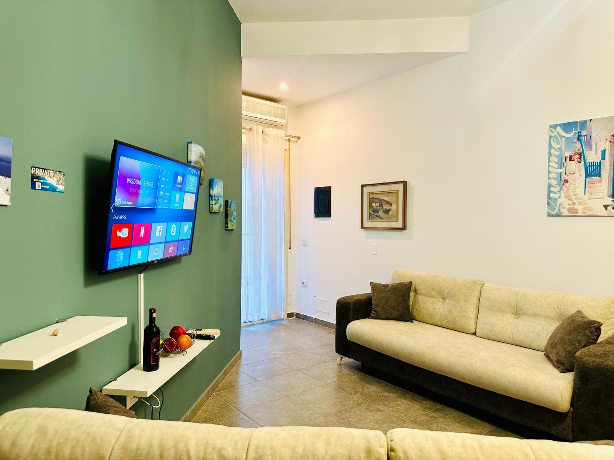 Vlorë Jico Travel - Erjon Apartments מראה חיצוני תמונה