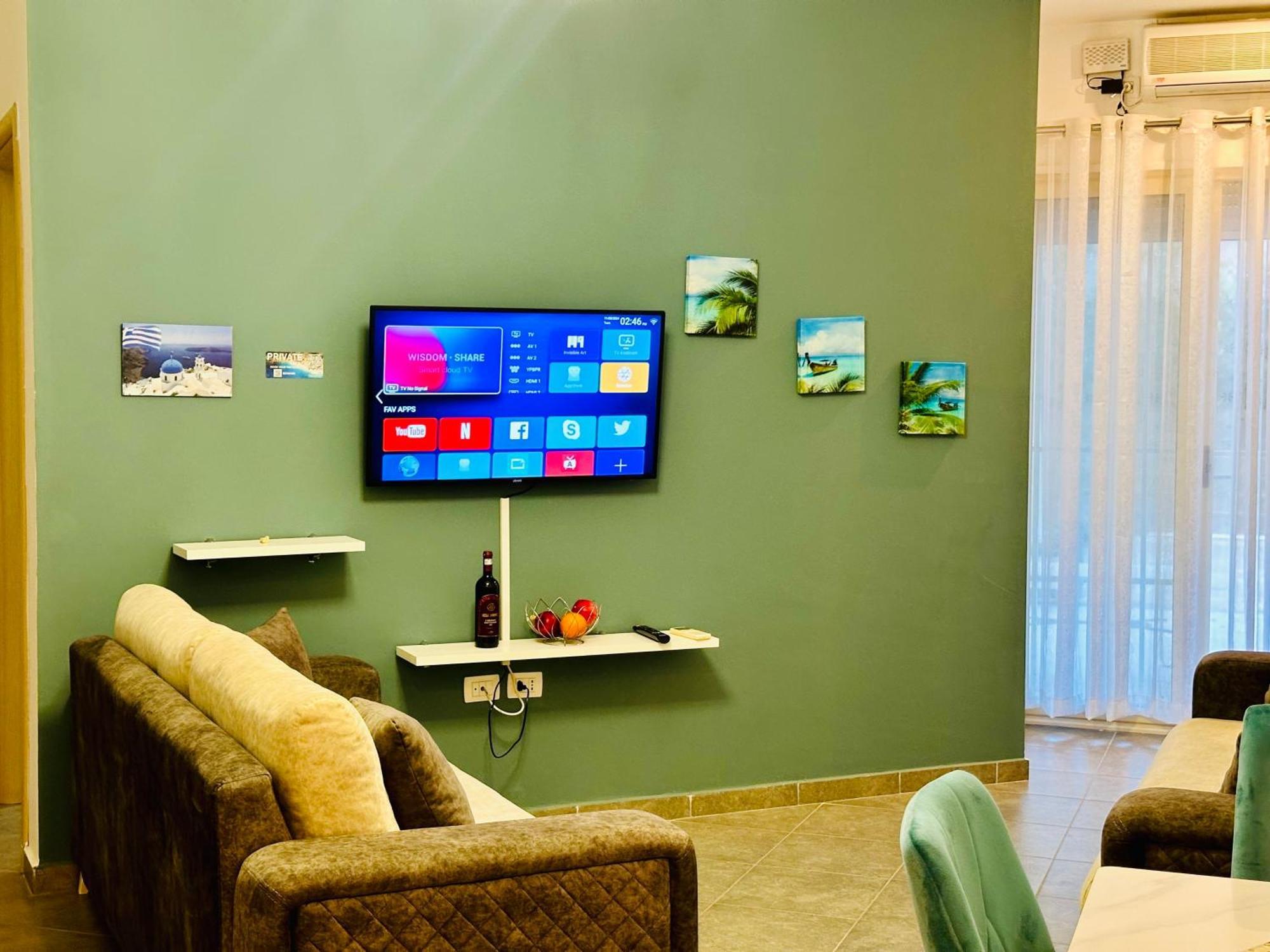 Vlorë Jico Travel - Erjon Apartments חדר תמונה